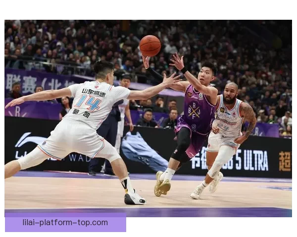 CBA最新排名：广东深圳稳居前四 七至十一名竞争激烈 五队争夺北控12强席位
